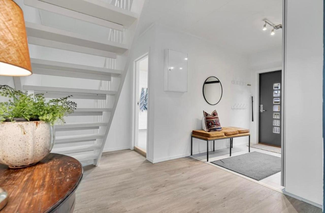 Din Hjem! Mitt I By1. Gratis Parkering!! Apartamento Narvik Exterior foto