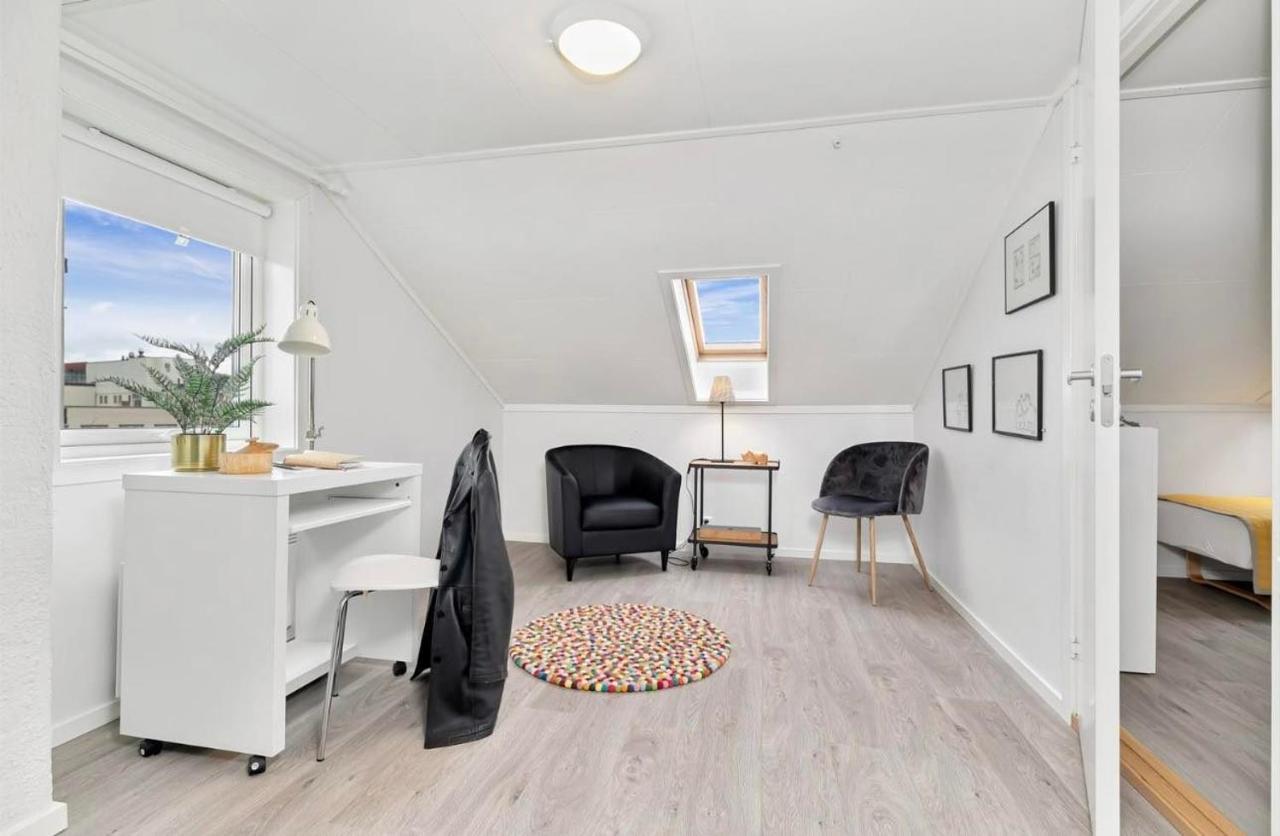 Din Hjem! Mitt I By1. Gratis Parkering!! Apartamento Narvik Exterior foto