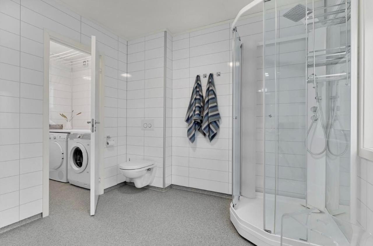 Din Hjem! Mitt I By1. Gratis Parkering!! Apartamento Narvik Exterior foto
